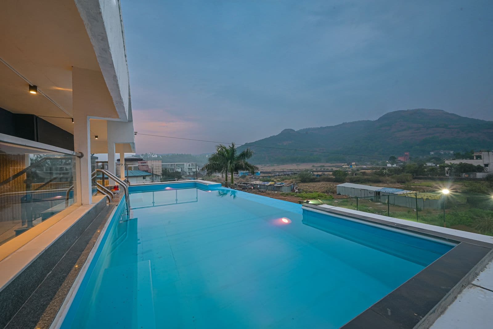 Turf Villa preview 2