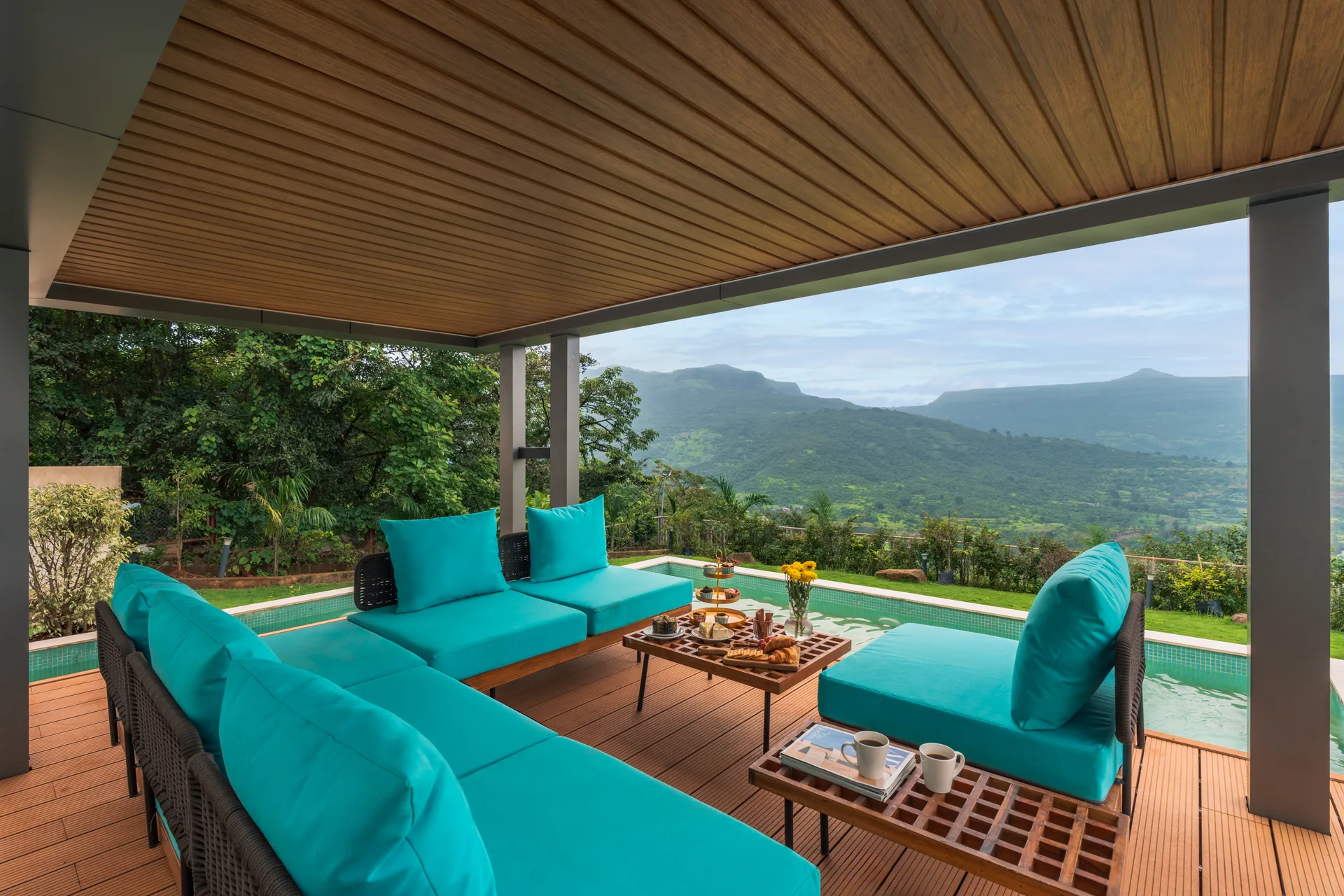 Green Atlas Green Atlas Villa Floating Gazebo
