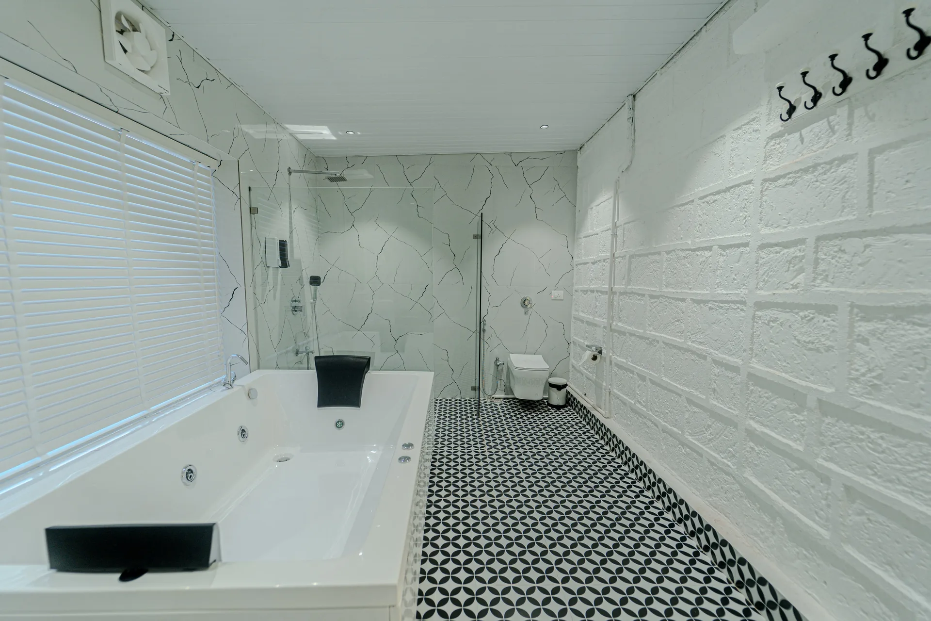 Pearl White preview 3