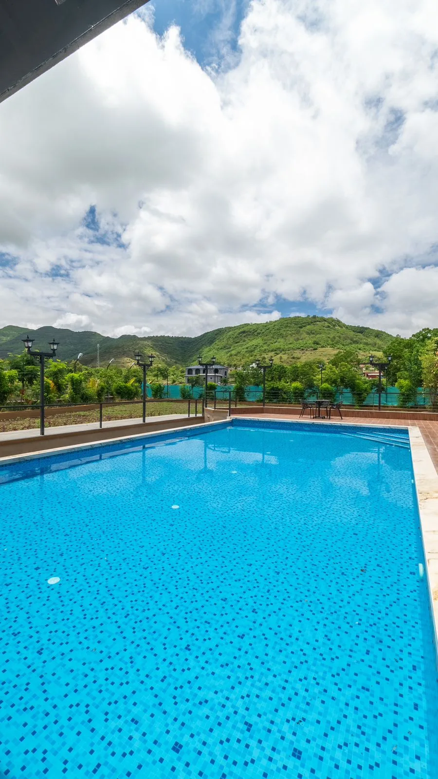 Green Farm Green Farms Swimming Pool (2)
