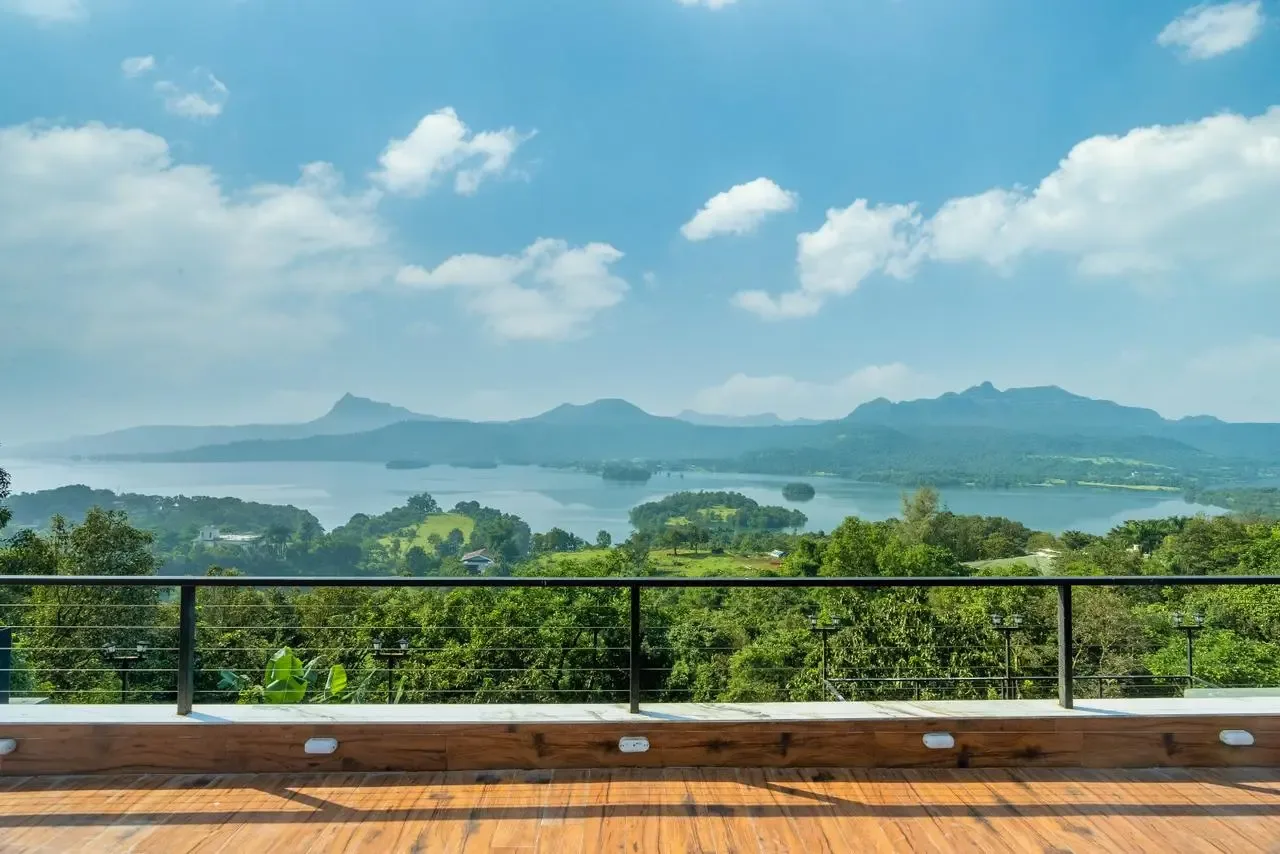 Celestial Nexus panoramic stunning lake and mountain view private balcony