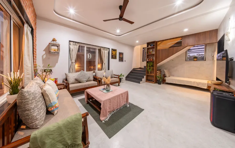 Milo Milo Living Area