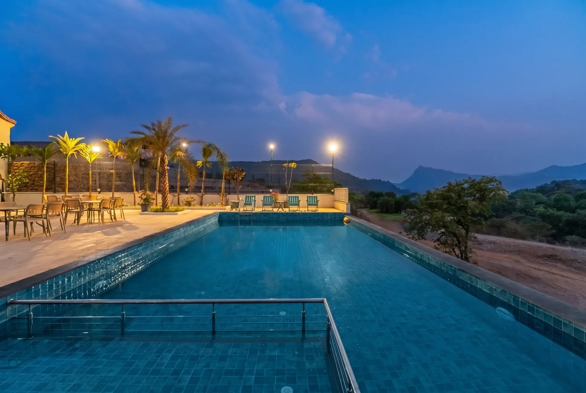 Amanza Amanza 5BHK Pawna Infinity Pool (9)