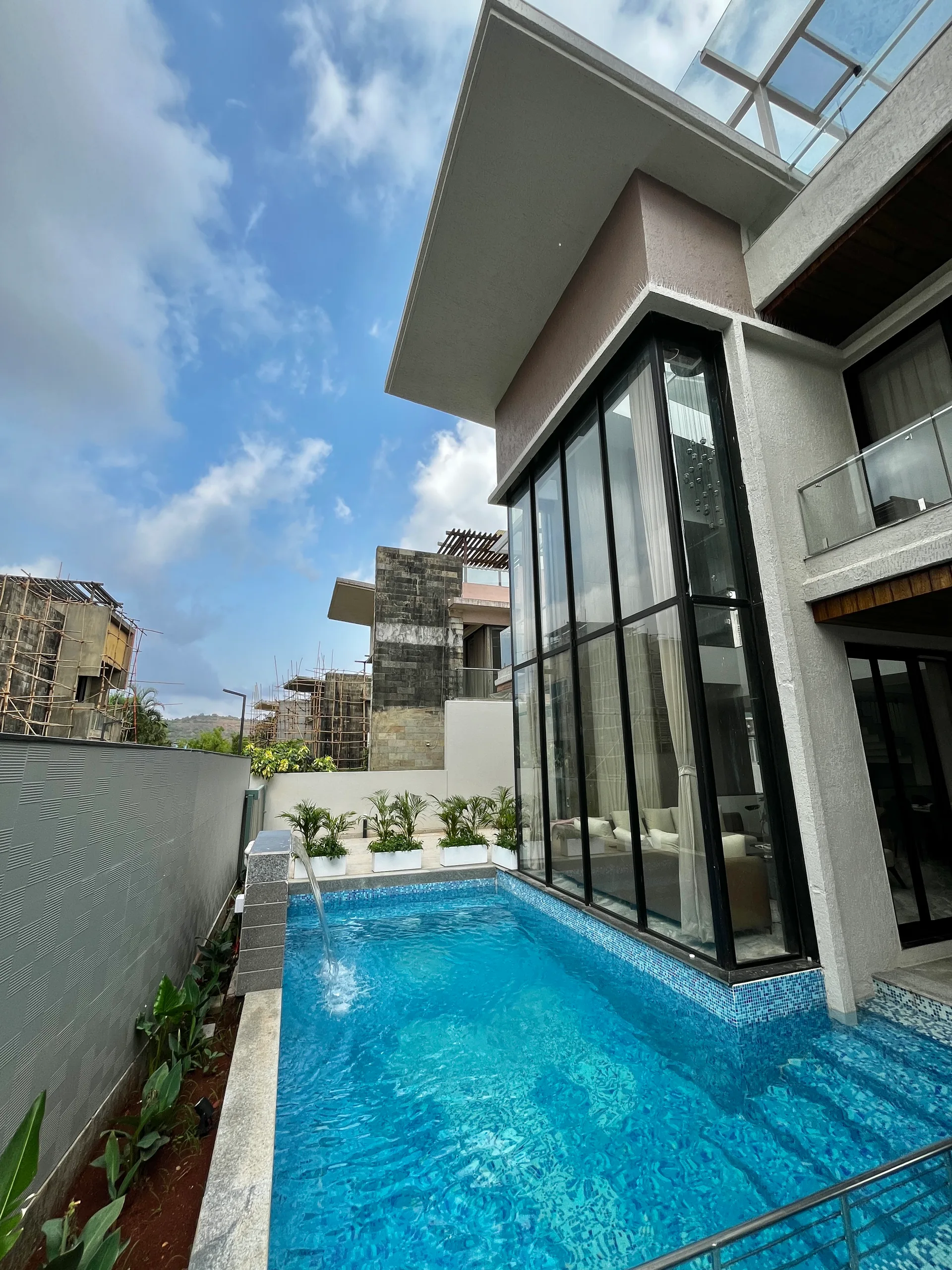 Mulberry Escape Mulberry Escape Pool (2)