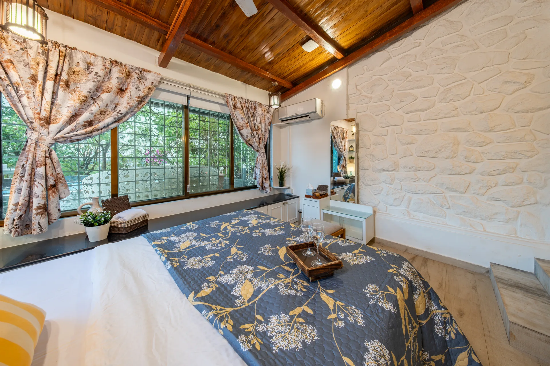 Coconut Grove Coconut Grove Bedroom (4)