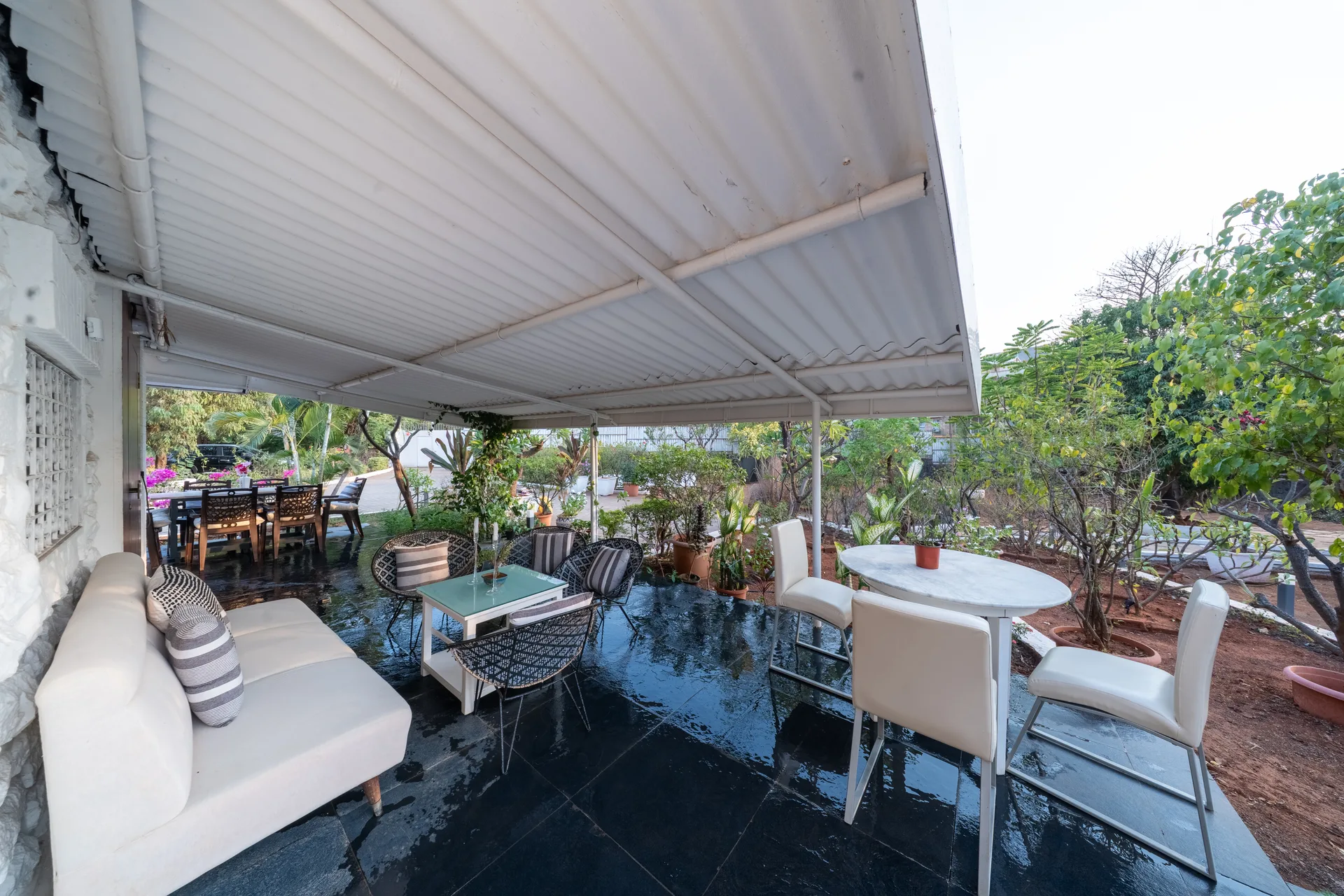Coconut Grove Coconut Grove Outdoor Sitting (2)